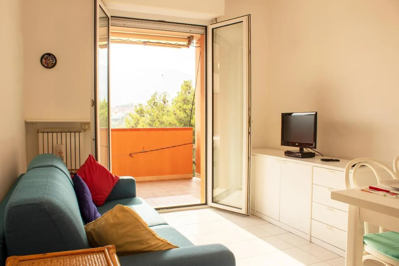 Appartamento [BOX GRATUITO] Comfort a 4 minuti dal mare Ceriale Italia